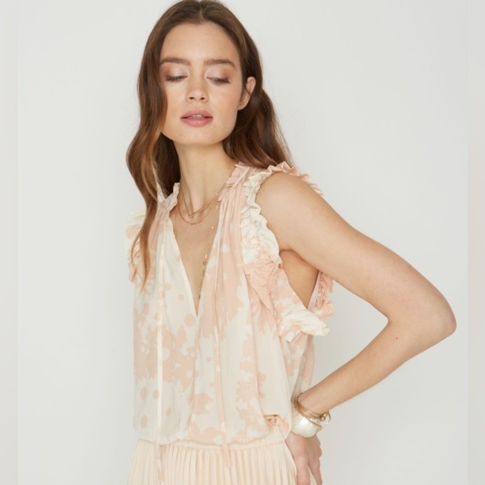 NEW Caballero Laraine Top in Savannah Shadows Blouse Ruffle Size Small NWT